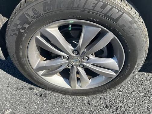 Platinum White Pearl 2022 Acura MDX BASE
