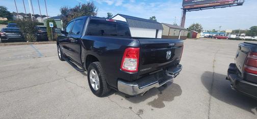 Maximum Steel Metallic Clearcoat 2019 RAM 1500 Big Horn/Lone Star 4x4 Crew Cab 5'7" Box