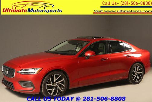 Fusion Red Metallic 2019 Volvo S60 T5 Momentum
