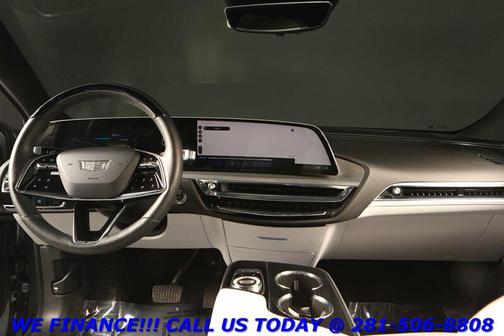 2023 Cadillac LYRIQ V