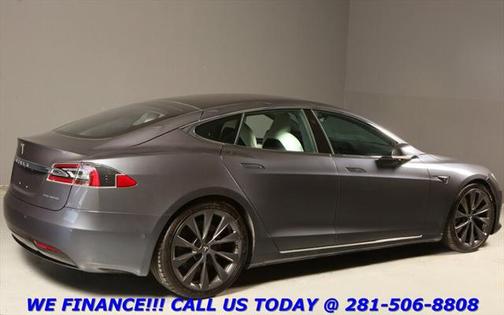 2020 Tesla Model S Long Range Plus