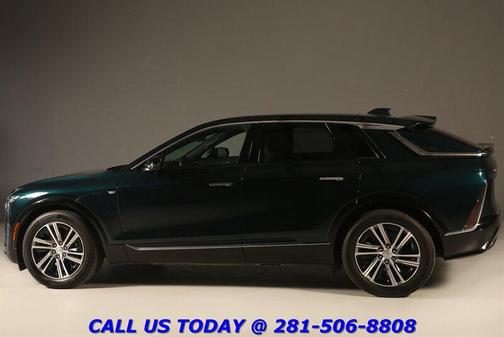 Emerald Lake Metallic 2024 Cadillac LYRIQ Tech