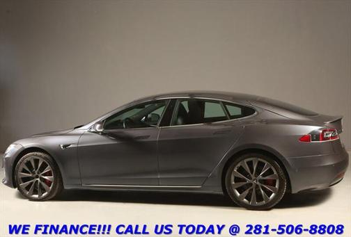 2020 Tesla Model S Performance