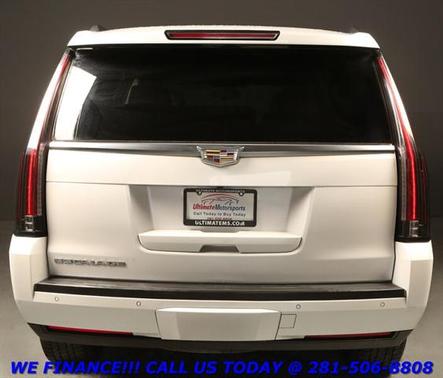 2017 Cadillac Escalade Luxury