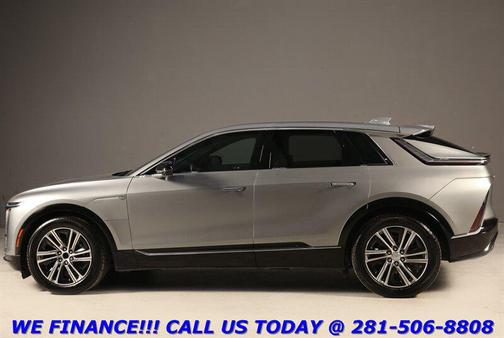 Argent Silver Metallic 2024 Cadillac LYRIQ V
