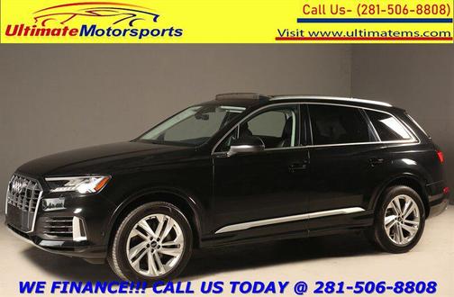 Mythos Black Metallic 2023 Audi Q7 55 Premium Plus