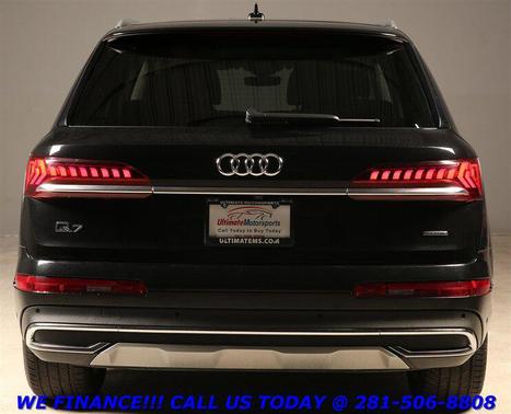 Mythos Black Metallic 2023 Audi Q7 55 Premium Plus