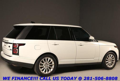Fuji White 2018 Land Rover Range Rover 3.0L Turbocharged Diesel HSE Td6