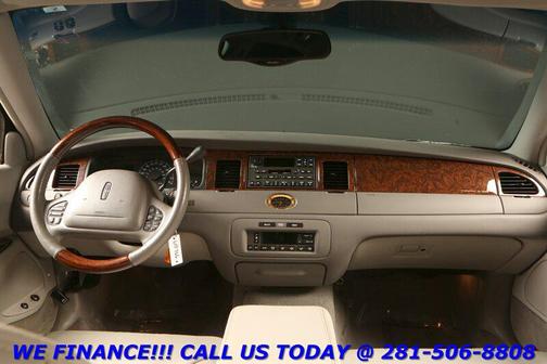 2002 Lincoln Town Car 2002 Cartier LEATHER HEATSEAT WOOD CRUISE 55K MLS