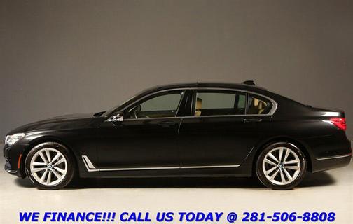 2017 BMW 750 i