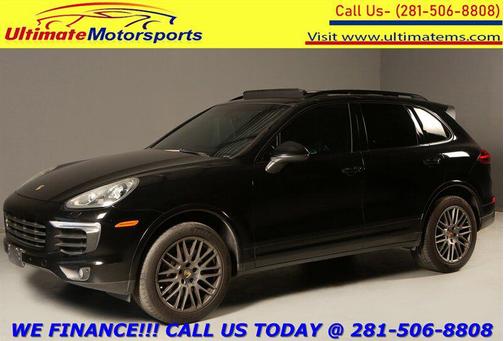 2017 Porsche Cayenne Platinum Edition