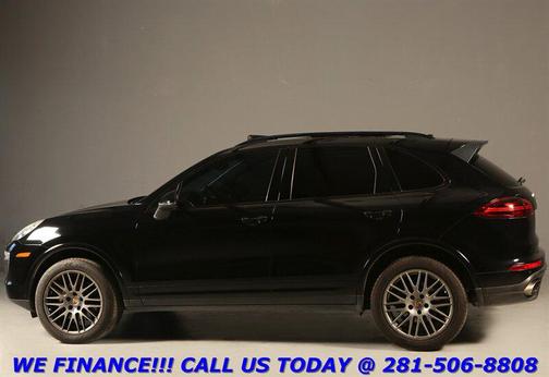 2017 Porsche Cayenne Platinum Edition