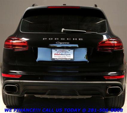 2017 Porsche Cayenne Platinum Edition