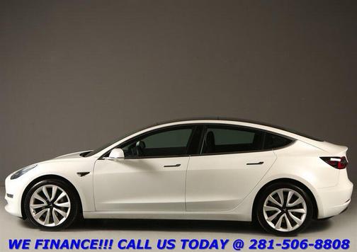 2020 Tesla Model 3 Standard Range