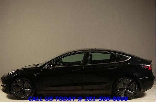 Solid Black 2020 Tesla Model 3 Standard Range