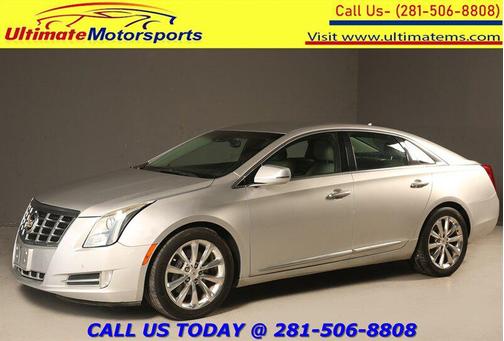 Radiant Silver Metallic 2013 Cadillac XTS Luxury