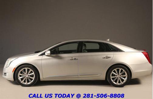 Radiant Silver Metallic 2013 Cadillac XTS Luxury