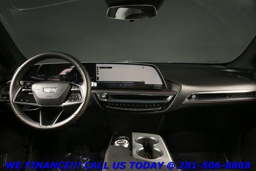 2024 Cadillac LYRIQ Tech