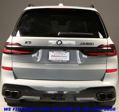 2024 BMW X7 M60i