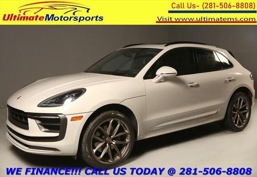2022 Porsche Macan Base