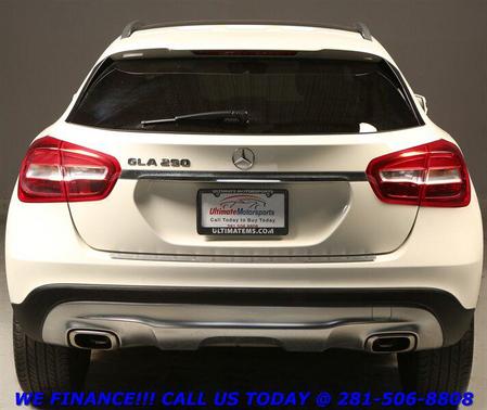 2017 Mercedes-Benz GLA 250 Base