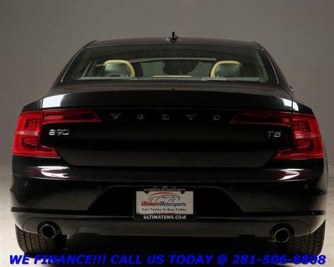 Onyx Black Metallic 2017 Volvo S90 T5 Momentum