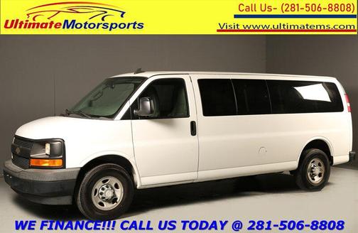 2017 Chevrolet Express 3500 LS