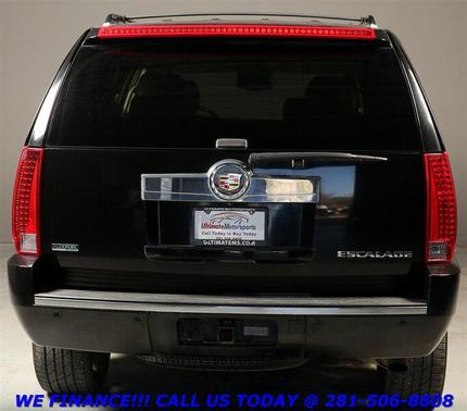 2012 Cadillac Escalade Luxury
