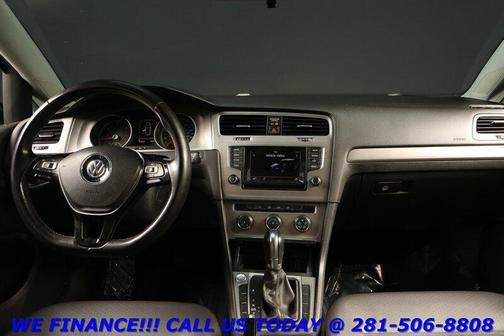 2015 Volkswagen Golf SportWagen TDI S 4-Door