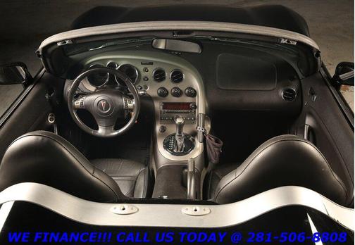 2007 Pontiac Solstice 2007 AUTO CRUISE SOFT-TOP PWR WINDOW 20K MLS