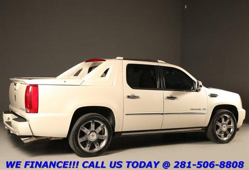 White Diamond Tricoat 2011 Cadillac Escalade EXT Premium