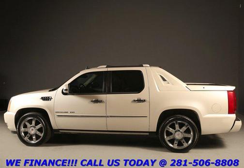 White Diamond Tricoat 2011 Cadillac Escalade EXT Premium