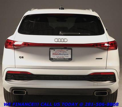 Glacier White Metallic 2025 Audi Q5 Premium Plus TFSI quattro S tronic