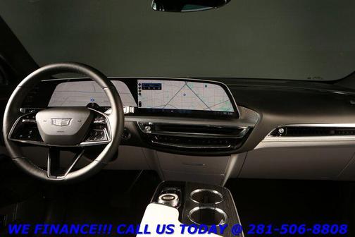 2024 Cadillac LYRIQ V