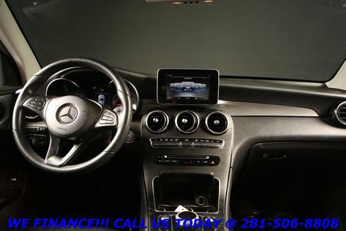 2019 Mercedes-Benz GLC 300 Base