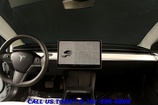 Pearl White Multi-Coat 2022 Tesla Model 3 Standard Range