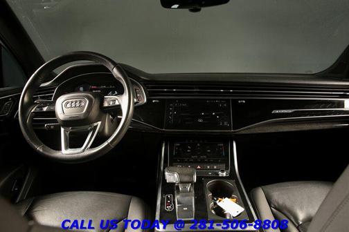 Glacier White Metallic 2021 Audi Q7 55 Premium Plus