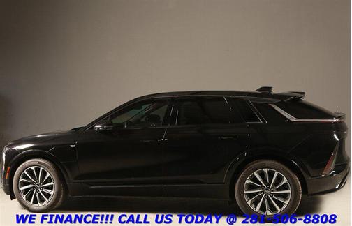 2024 Cadillac LYRIQ Sport