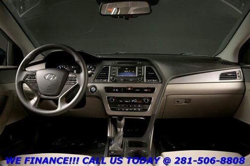 2016 Hyundai SONATA Hybrid SE