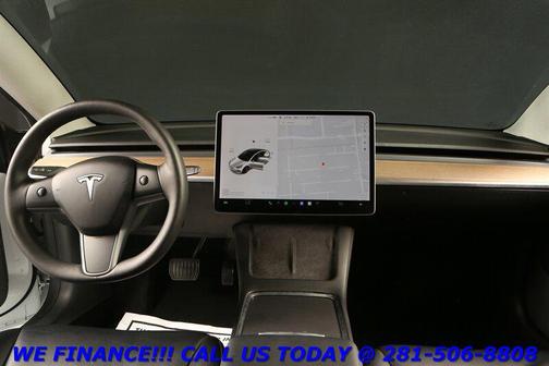 Pearl White Multi-Coat 2023 Tesla Model 3 Standard Range