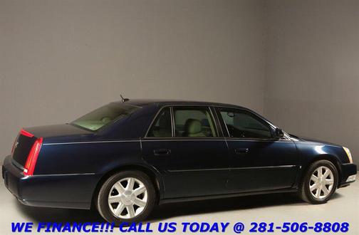 2006 Cadillac DTS Base