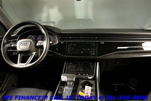 Orca Black Metallic 2020 Audi Q7 55 Prestige