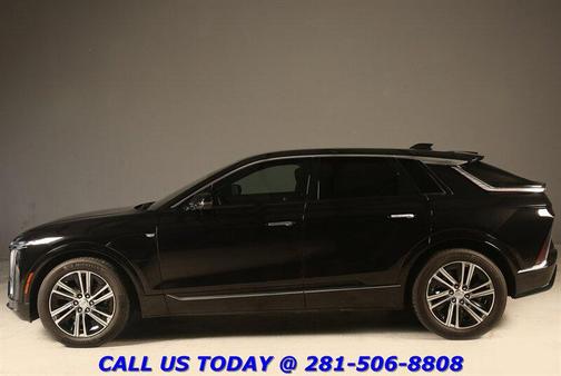 Stellar Black Metallic 2024 Cadillac LYRIQ Luxury