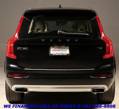 Onyx Black Metallic 2020 Volvo XC90 T5 Momentum