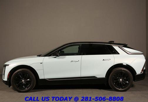 Nimbus Metallic 2024 Cadillac LYRIQ Tech