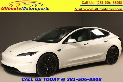 Pearl White Multi-Coat 2025 Tesla Model 3 Performance