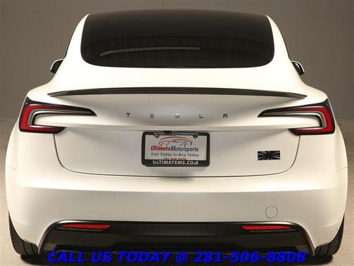 Pearl White Multi-Coat 2025 Tesla Model 3 Performance