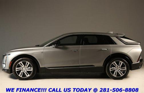 Argent Silver Metallic 2024 Cadillac LYRIQ Tech