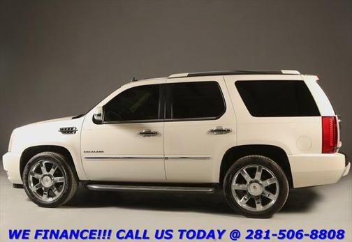 2011 Cadillac Escalade Luxury