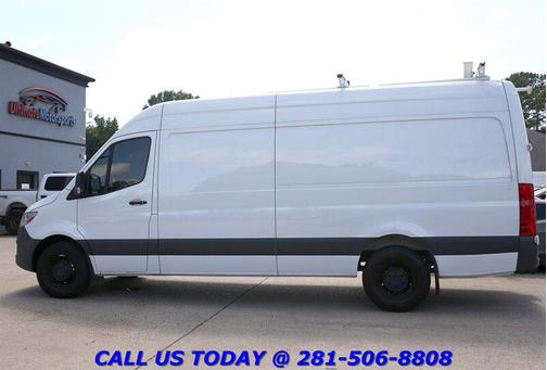 Arctic White 2023 Mercedes-Benz Sprinter 2500 High Roof